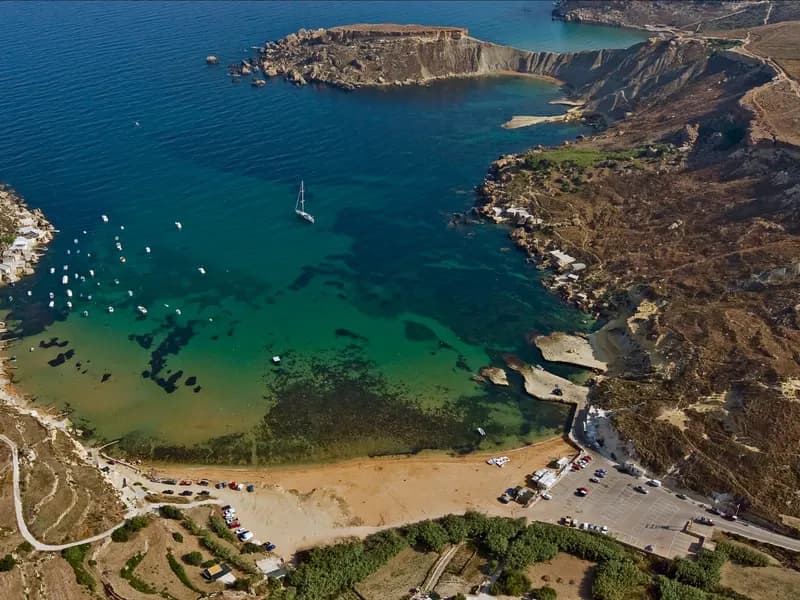 De 7 mooiste baaien op Malta