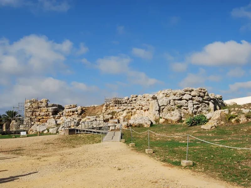 De prehistorische tempels van Ġgantija in Xagħra, Gozo, vlakbij het Cornucopia Hotel