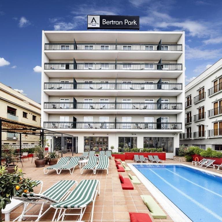 AQUA Hotel Bertran Park – foto 1