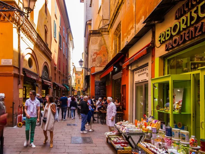 Ontdek de Via Emilia: Alle troeven van Italië samen in één roadtrip