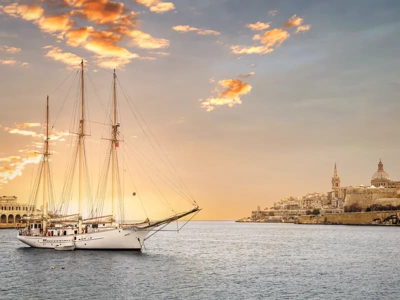 Het Weer in Februari op Malta: Winterzon en Voorbode van de Lente
