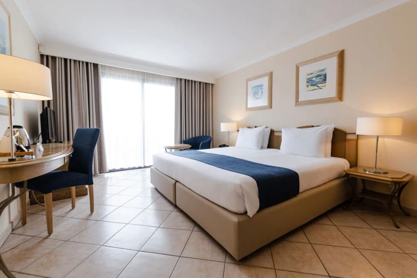 Maritim Antonine Hotel & Spa – foto 1