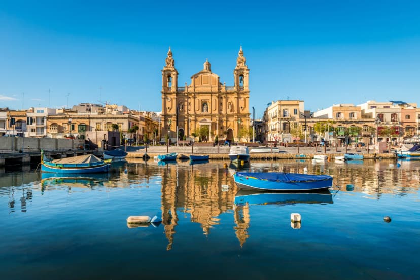 Sliema, Malta: De Complete Reisgids voor een Stijlvolle Vakantie aan de Middellandse Zee