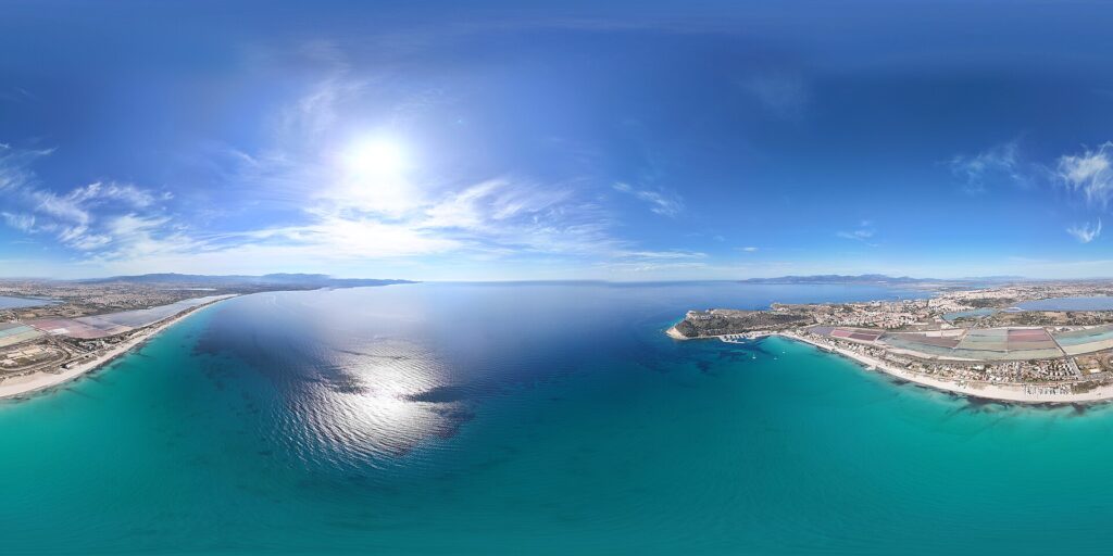 Cagliari ontdekken: de mooiste hoofdstad van Sardinië Panoramisch uitzicht op Cagliari, de hoofdstad van Sardinië